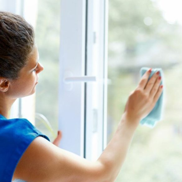 خادمات للتنازل