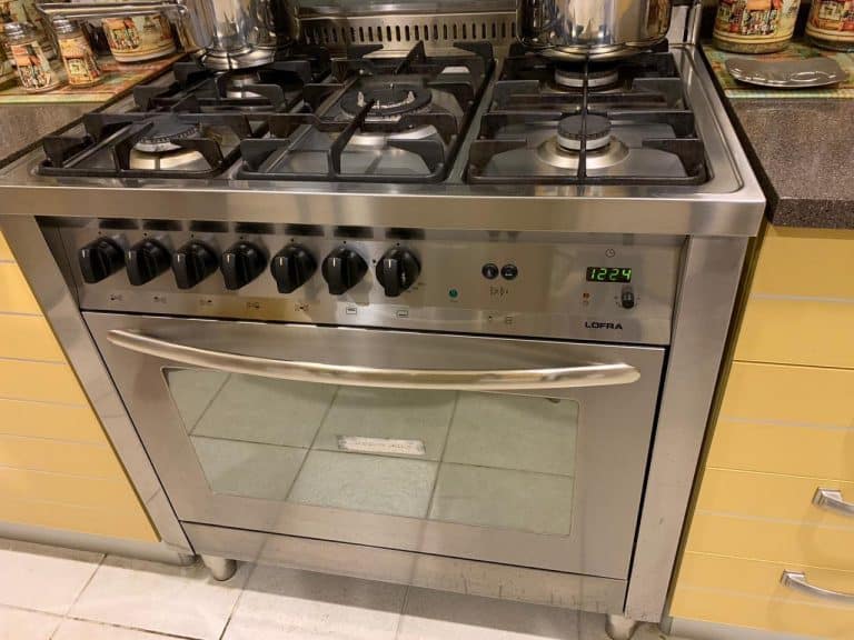  صيانة افران الغاز