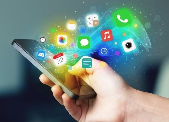 التكنولوجيا والترفيه في عالم الهواتف الذكية