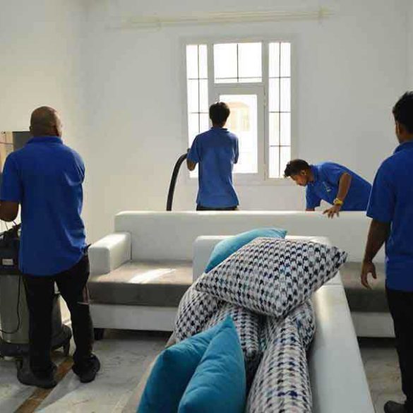 خدمات تنظيف الفلل والمنازل الكبيرة