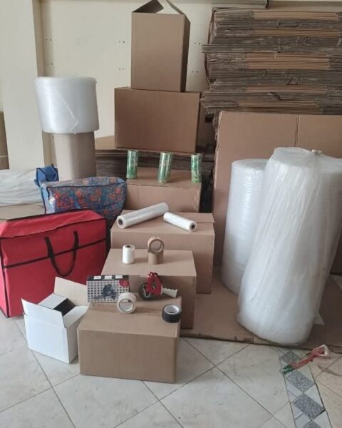 مصنع كراتين بالجملة وأماكن بيع شنط تخزين الملابس وبابلز التغليف