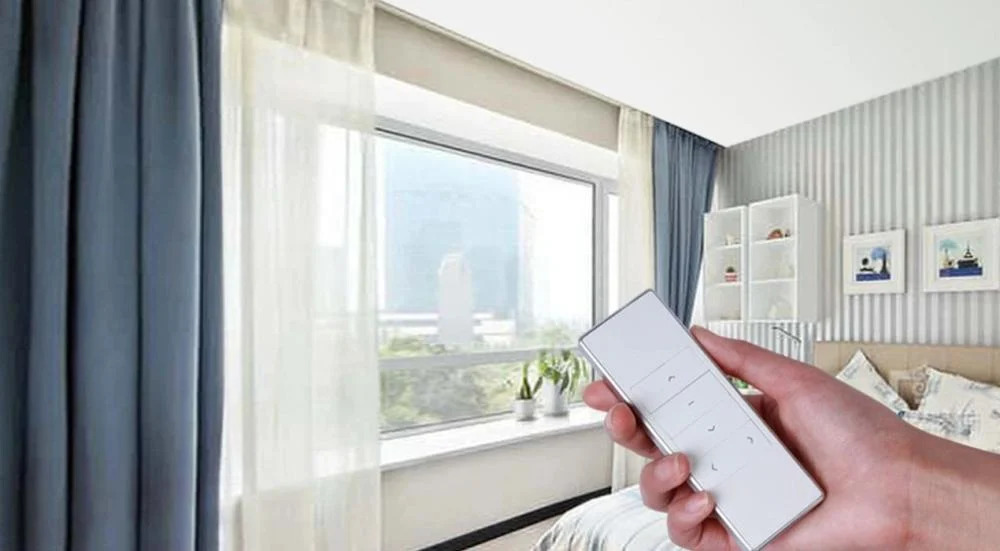 الستائر الكهربائية والذكية