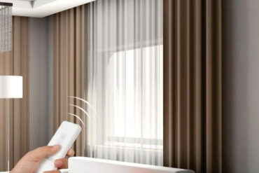 الستائر الكهربائية والذكية